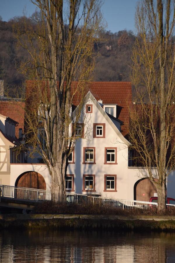 Maindrei - Schlafen Am Fluss Ξενοδοχείο Margetshöchheim Εξωτερικό φωτογραφία