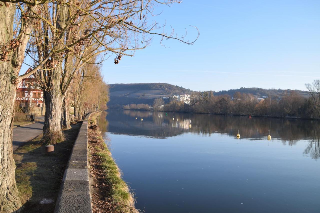 Maindrei - Schlafen Am Fluss Ξενοδοχείο Margetshöchheim Εξωτερικό φωτογραφία